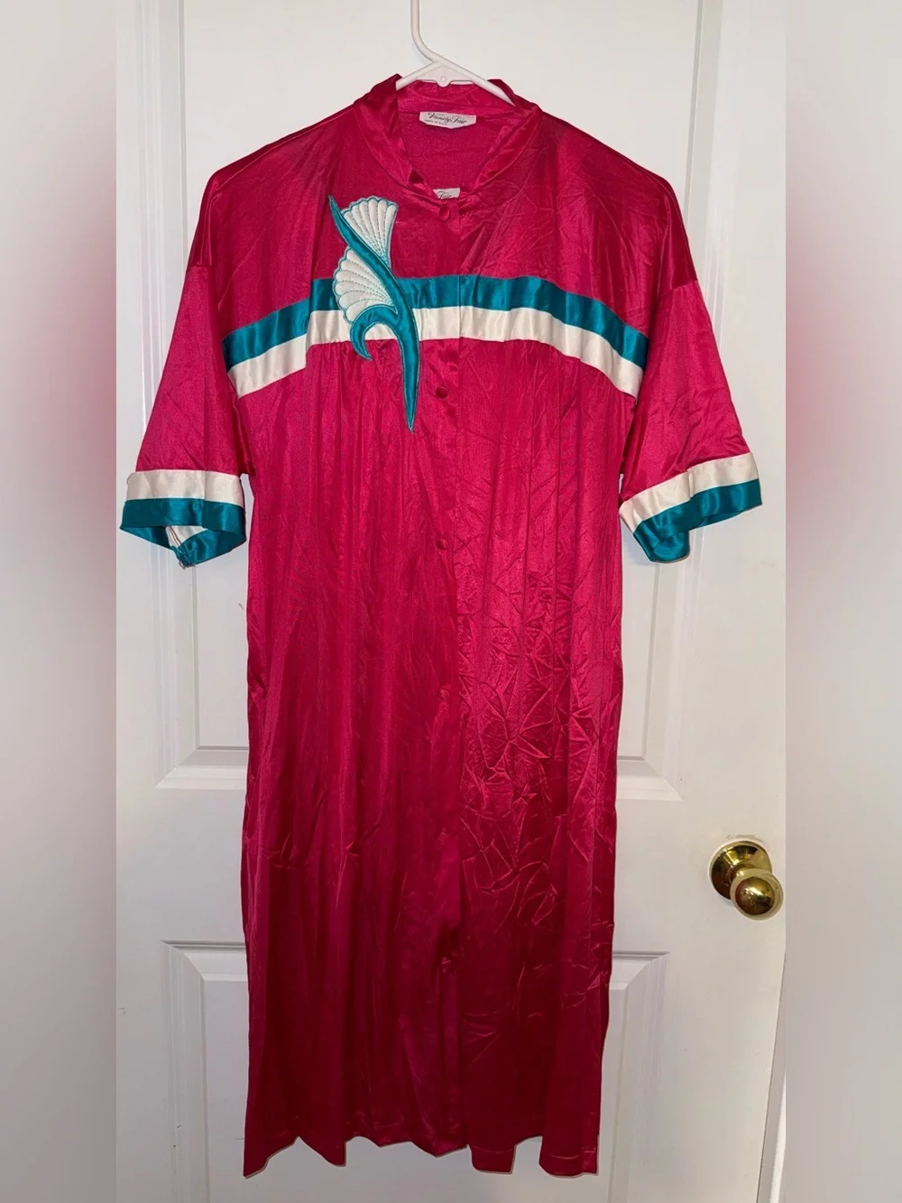 Vanity Fair Vtg Pink/Teal Satin Button Front PJ Robe and Nightgown‎ Size Small
